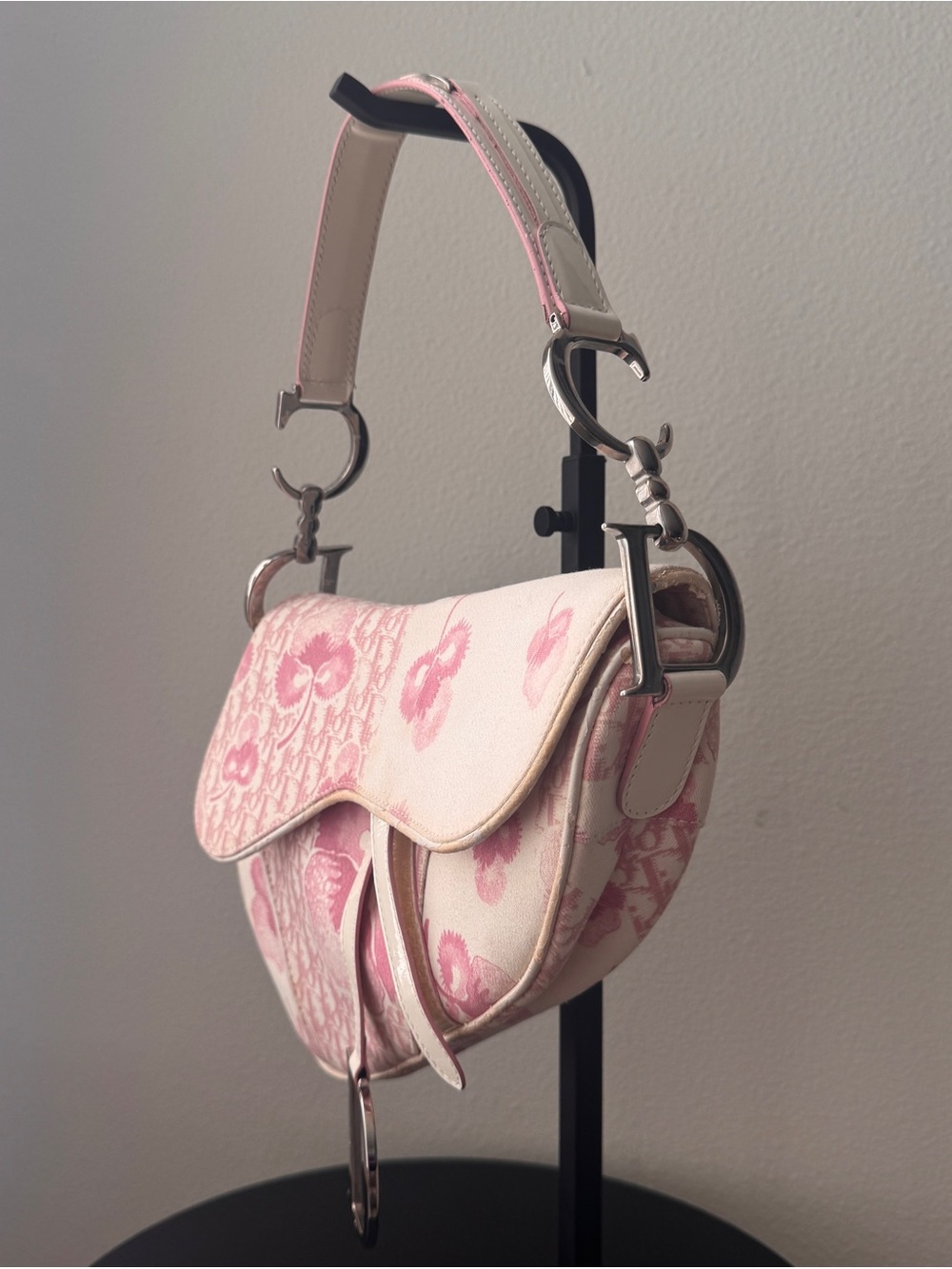 Vintage authentic Christian Dior 2004 PinkGirly Diorissimo Saddle Bag - Picture 3 of 16